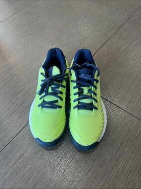 Yonex Women’s Eclipsion 4 Tennis Court Shoes in Fresh Lime